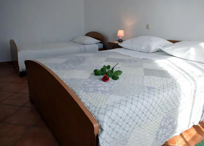 With Parking Space - 8493 * Ugljan