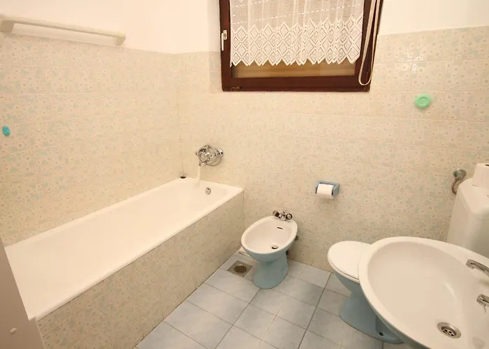 With Parking Space - 8493 * Ugljan