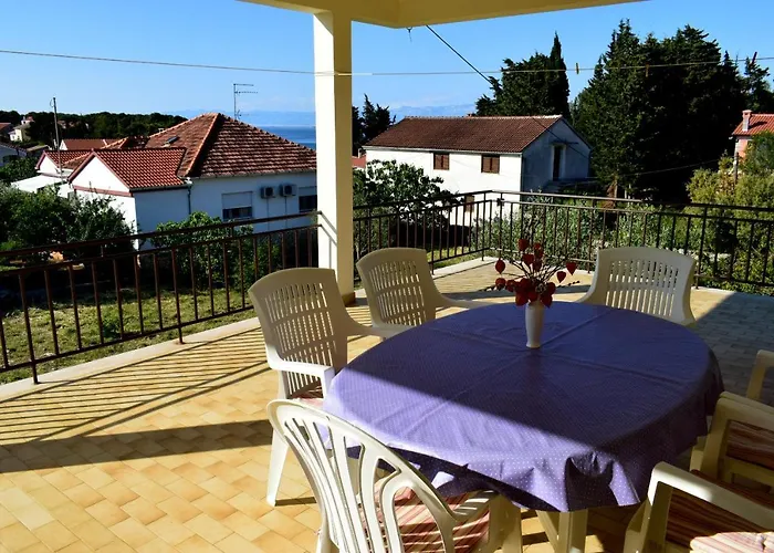 With Parking Space - 8493 Ugljan