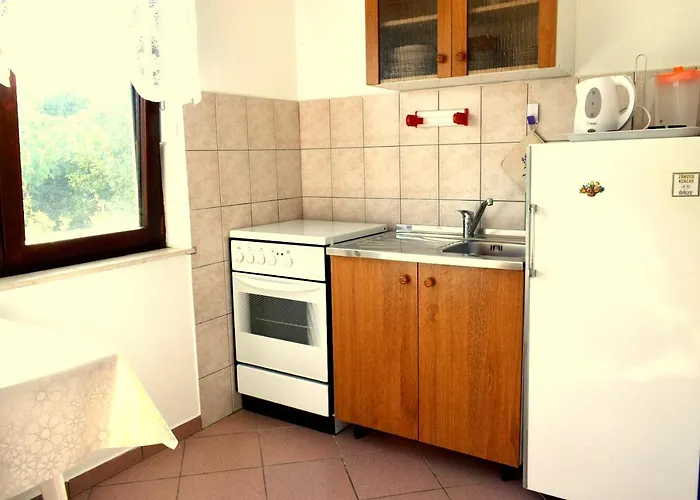 With Parking Space - 8493 Ugljan